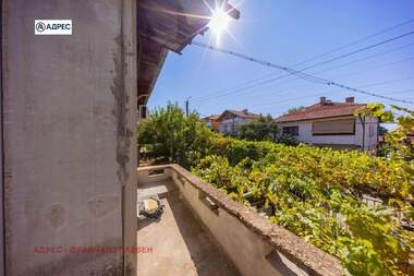 Продажа - Дом в Широк Център,  Плевен