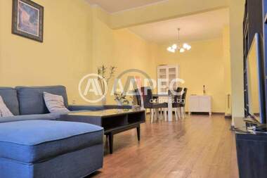 Vânzare - Apartament în Oboriștie,  Sofia