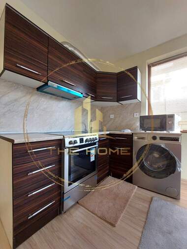 Kira - Apartman olarak Liatno kino Trakia,  Varna