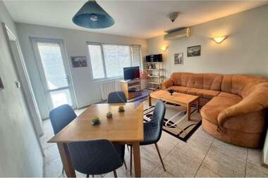 Vânzare - Apartament în Sportna zala,  Varna