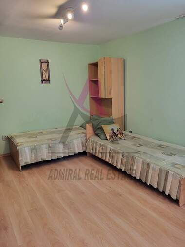 For rent - Apartment in Kolhozen pazar,  Varna