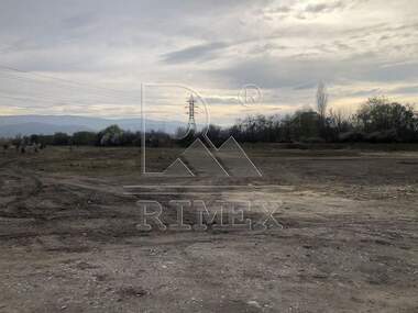 Vânzare - Teren de construcții în Industrialna zona-Iztok,  Plovdiv
