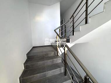 Vânzare - Apartament în Hristo Smirnenski,  Plovdiv