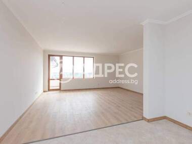 Vânzare - Apartament în Vinița,  Varna