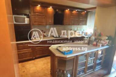 For sale - Apartment in Sini kamani,  Sliven
