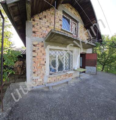 For sale - House in Malki Chiflik,  Veliko Tyrnovo
