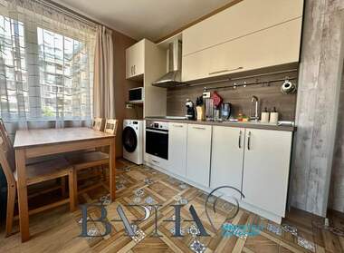 Продажа - Квартира в Кайсиева градина,  Варна