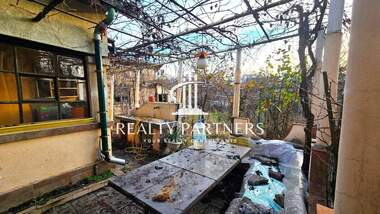 For sale - House in Rudnichar,  Pernik