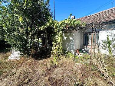 Продажба - Къща в Новата махала,  Русе