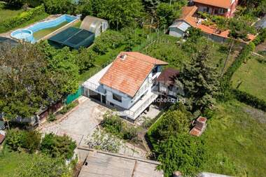 For sale - House in Evksinograd,  Varna