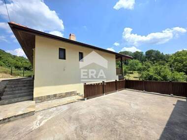 For sale - House in Goliam Izvor,  Lovech