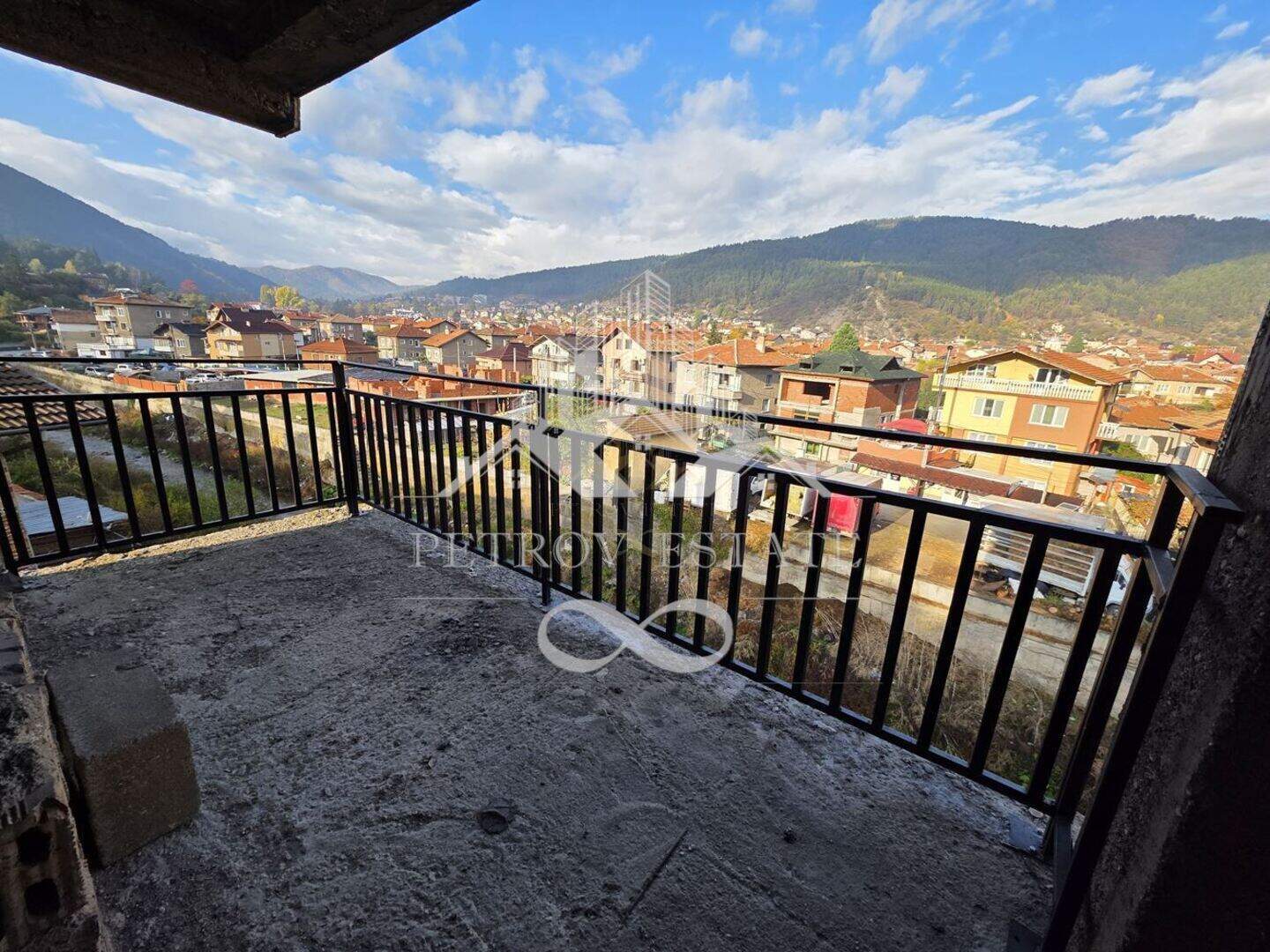 Floor of a house in Velingrad, Pazardjik – photo 8