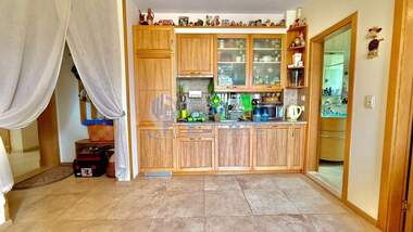 Продажба - Апартамент в Приморско,  Бургас