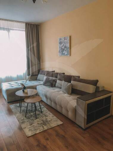 Închiriere - Apartament în Okrăjna bolnița - Generali,  Varna