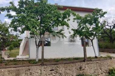 For sale - House in Koniavo,  Kiustendil