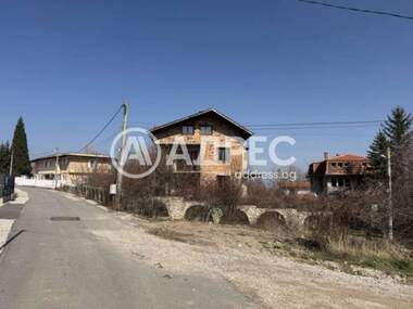 For sale - House in Bankia,  Sofia
