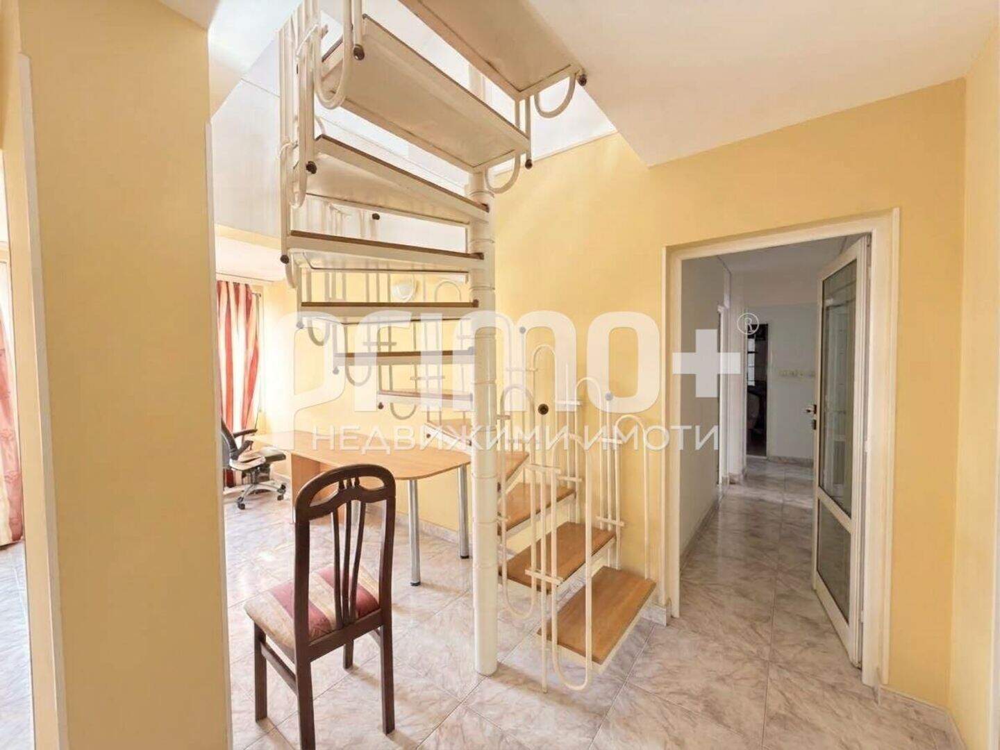 Cu mai multe camere Apartament în Lozeneț, Sofia – fotografia 4