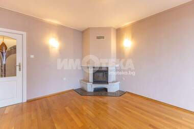For sale - Apartment in Sportna zala,  Varna