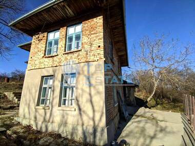 Продажба - Къща в Илаков Рът,  Велико Търново