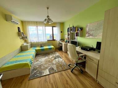 For sale - Apartment in Kazanlak,  Stara Zagora