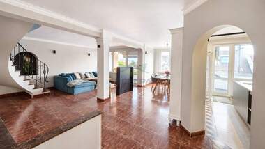 For sale - Apartment in Ideal Center,  Pazardjik