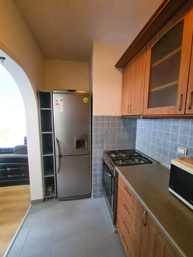 Închiriere - Apartament în Țentăr,  Haskovo