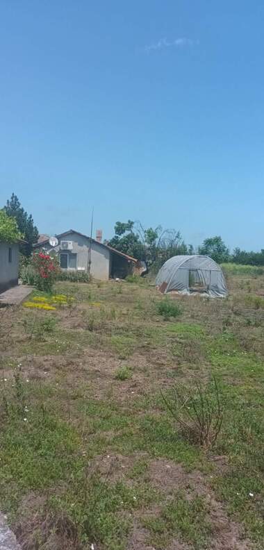 Vânzare - Casă în Smin,  Dobrice