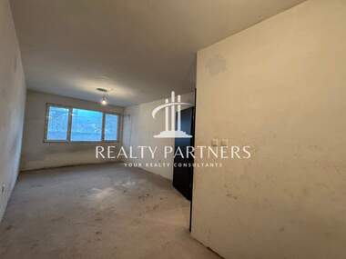 For sale - Apartment in Iztok,  Pernik