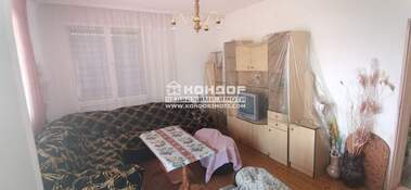 For sale - Floor of a house in Proslav,  Plovdiv