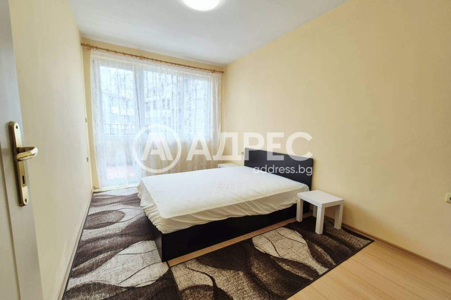 Cu trei camere Apartament în Zimno kino Trakia, Varna – fotografia 8