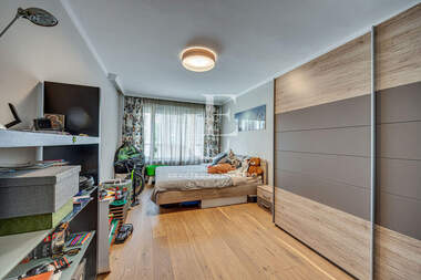 Satış - Apartman olarak Strelbishte,  Sofia