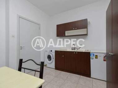 Продажба - Апартамент в Поморие,  Бургас