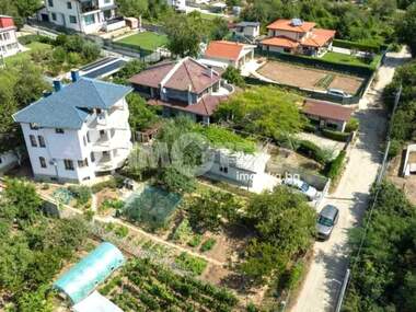 For sale - House in Vinica,  Varna