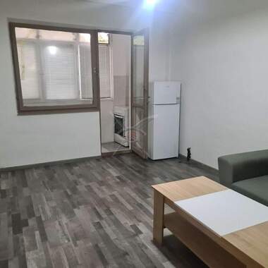 Închiriere - Apartament în Izgrev,  Plovdiv