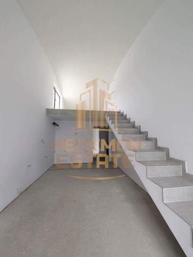 Vânzare - Apartament în Vinița,  Varna