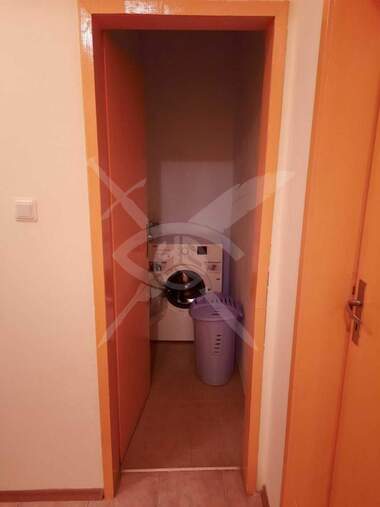 For rent - Apartment in Kolhozen pazar,  Varna