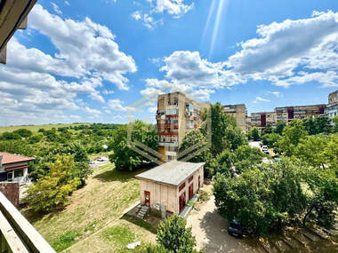 For sale - Apartment in Iug,  Silistra