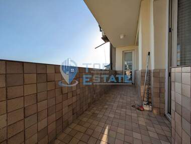 Vânzare - Apartament în Zona B,  Veliko Tărnovo