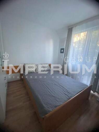 Închiriere - Apartament în Center,  Varna
