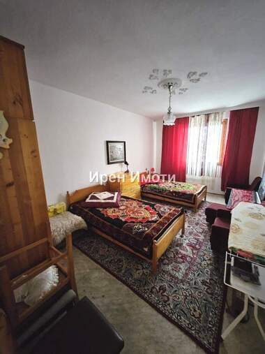 Vânzare - Apartament în Kargon,  Iambol