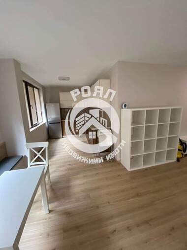 For sale - Apartment in Mladejki halm,  Plovdiv