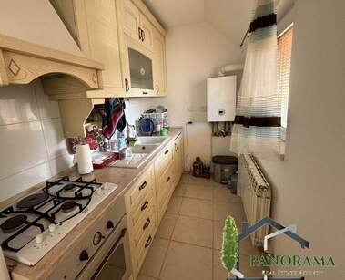 Vânzare - Apartament în Center,  Șumen