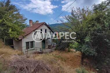 Продажба - Къща в Церово,  София Област