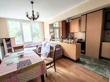Închiriere - Apartament în Țentăr,  Kărdjali