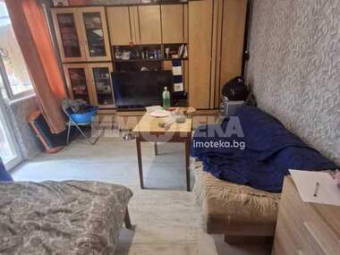 For sale - Apartment in Kiuchuk Parij,  Plovdiv