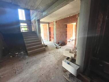 For sale - Apartment in Kazanlak,  Stara Zagora