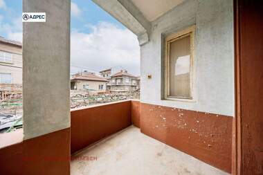 Vânzare - Casă în Mladost,  Lovece