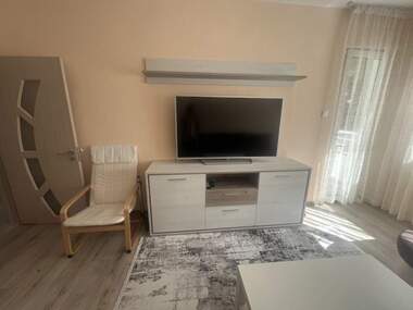 Miete - Wohnung in Mladejki halm,  Plowdiw