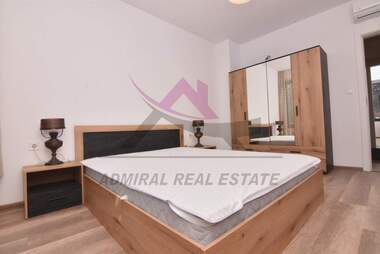 For rent - Apartment in VINS - Cherven ploshtad,  Varna