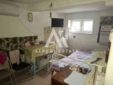 For sale - House in Gradina,  Pleven